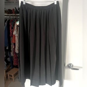 Uniqlo pleated long black skirt, size L, barely worn